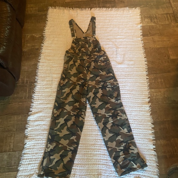 Men’s Camo Jean Overalls Size M Vintage NWOT - Picture 9 of 16